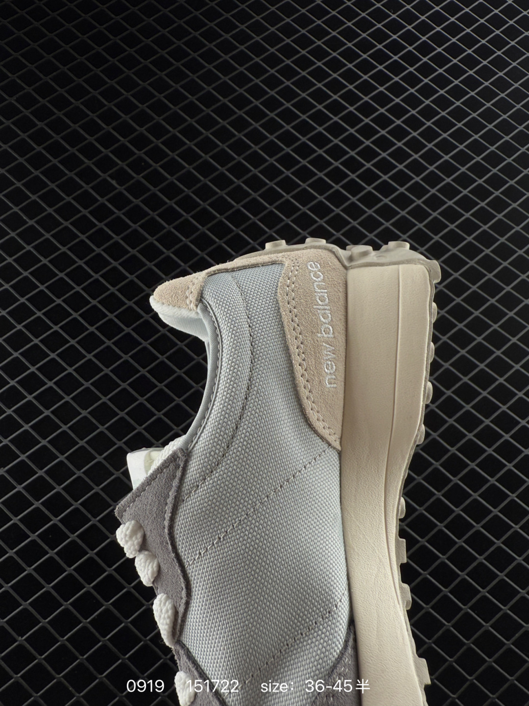 New Balance MS327 NB